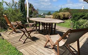 Grand rez de jardin-terrasse avec vue sur la mer - 2 chambres